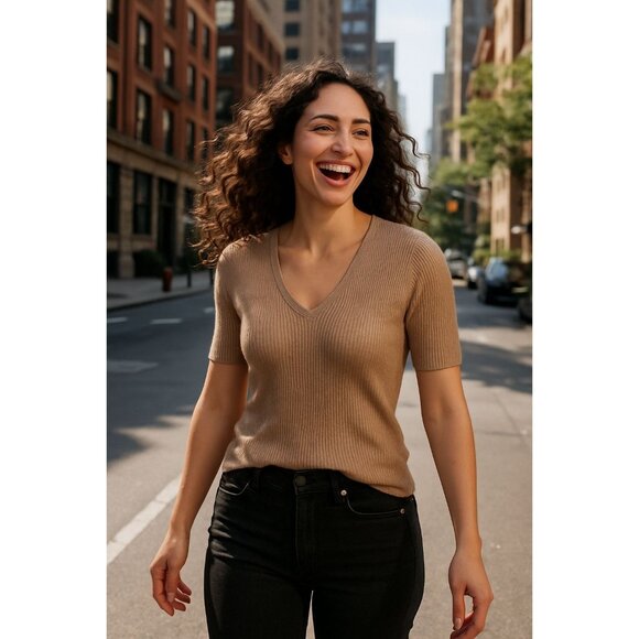 August Silk Knits Size XL Short Sleeve Taupe Ribbed 100 Percent Silk Knit Top - Picture 1 of 10